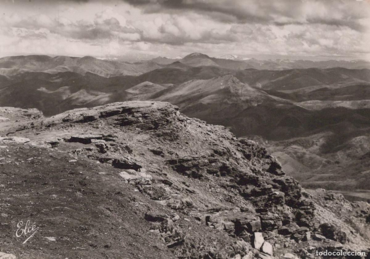 Cartes Postales: France Pau Sommet de la Rhune Vue Montagneuse Unposted *YAH341