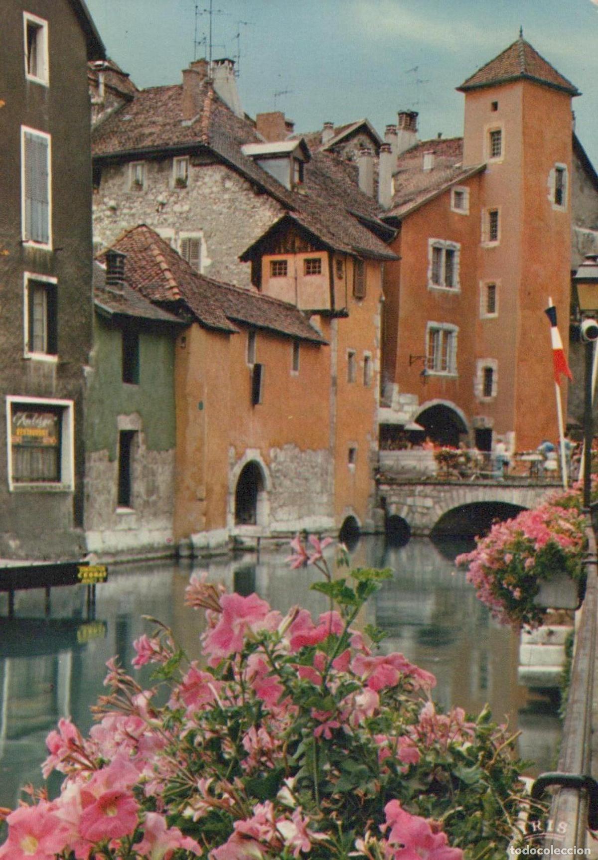 Postales: France Annecy Vieille Ville Canaux Fleuris *YAH396