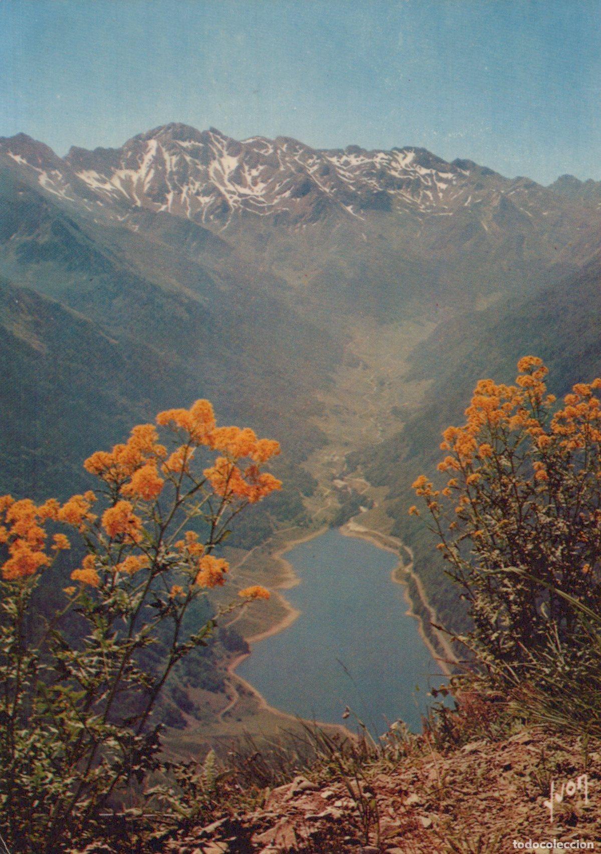 Cartes Postales: France Other Unclassified Fabr&egrave;ges Vall&eacute;e D Ossau Lac de Unposted *YAH412