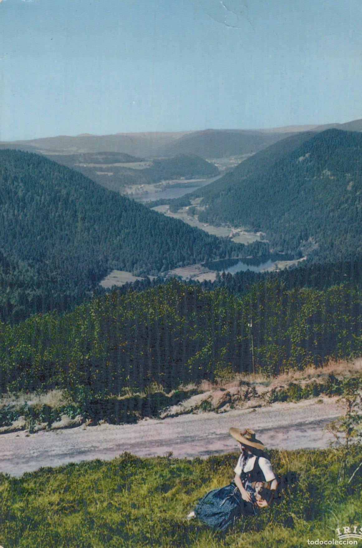 Postcards: France Retourne Mer Retournemer Vall&eacute;e des Lacs Paysage Montagneux Femme *YAH456