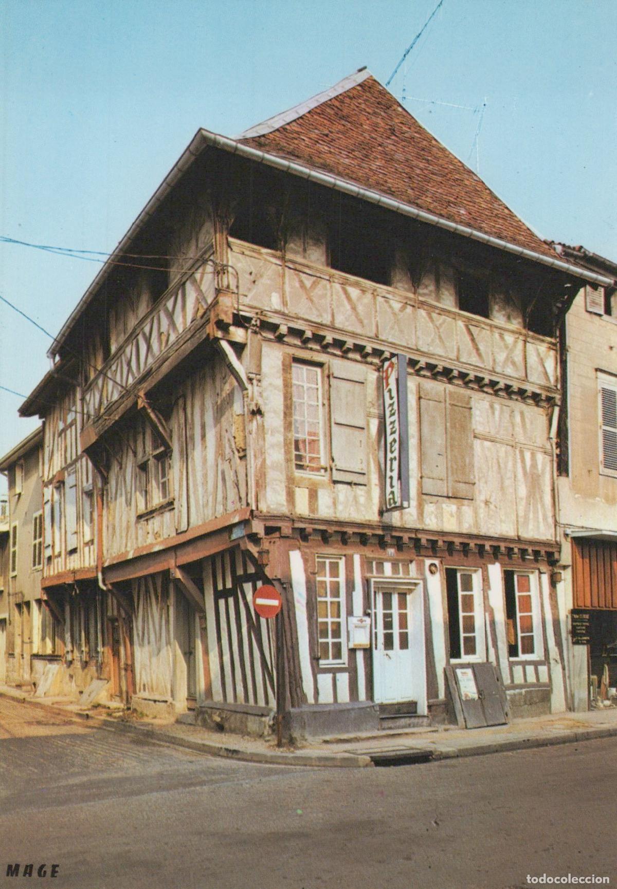 Postcards: France Saint Dizier Vieille Maison &Agrave; Colombages Pizzeria *YAH466
