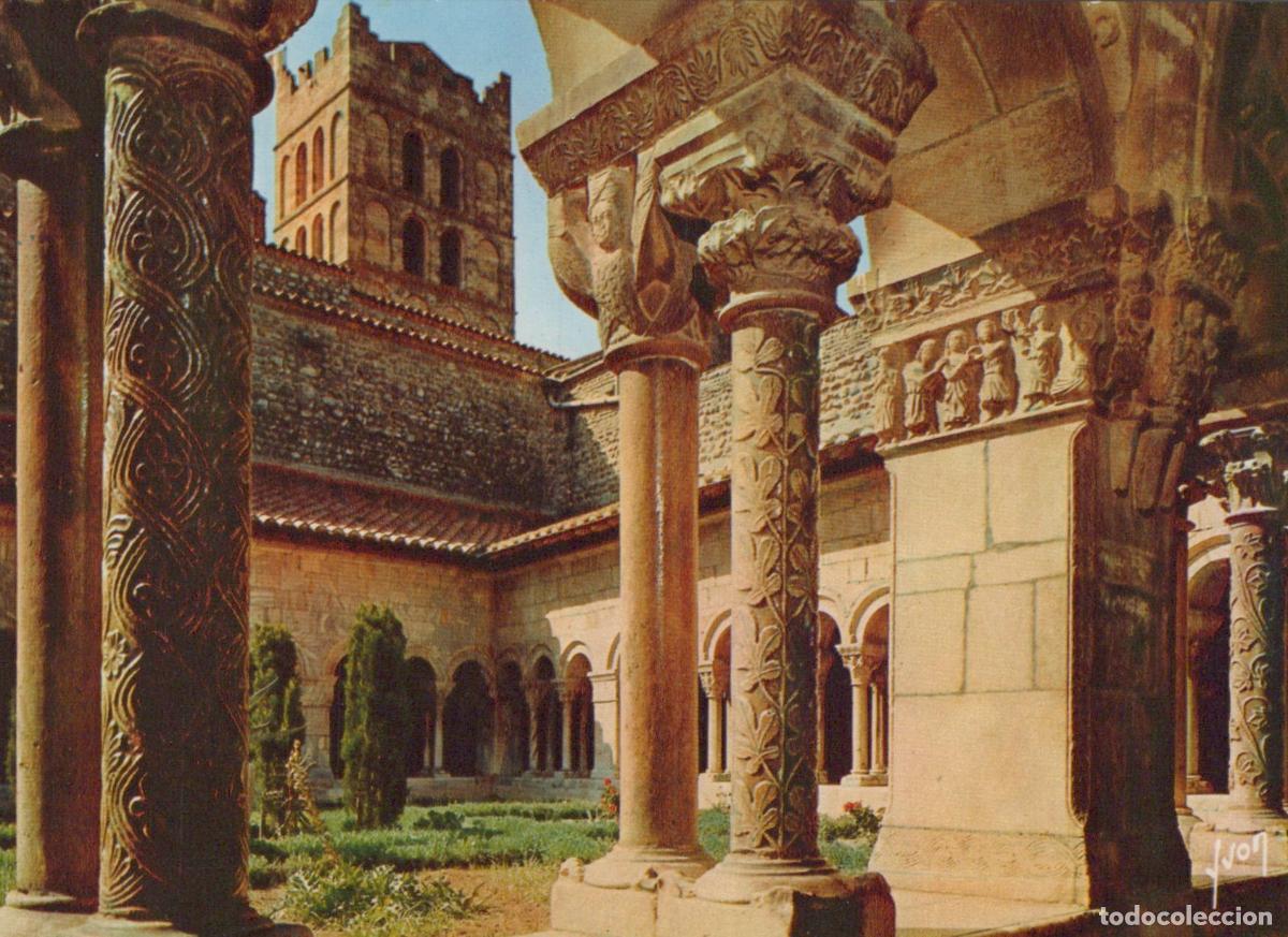 Cartes Postales: France Elne Le Clo&icirc;tre Architecture Romane Unposted *YAH709