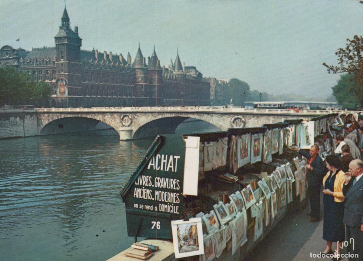 Cartoline: France Arc de Triomphe Paris &Icirc;le de Bouquinistes sur les Quais de la *YAH596