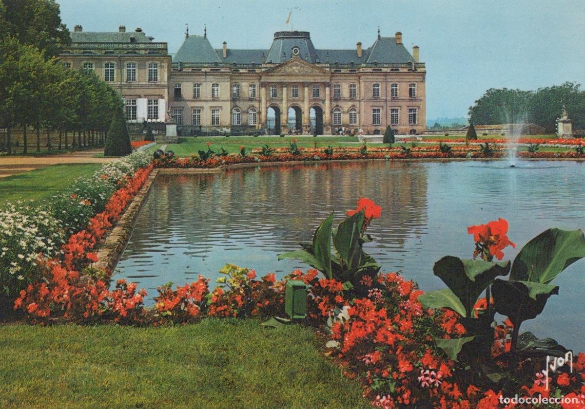 Cartes Postales: France Lun&eacute;ville Ch&acirc;teau de Jardins *YAH636
