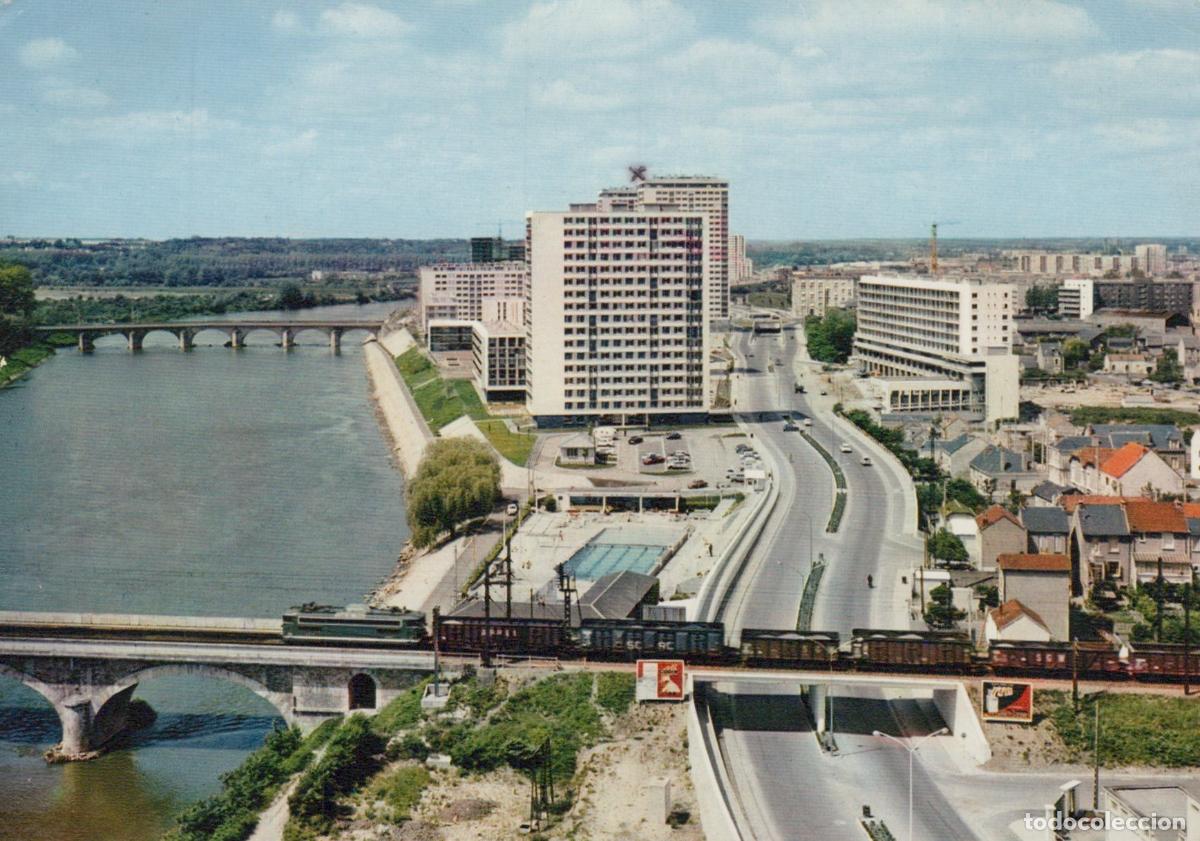 Cartoline: France Tours Rocade Sud Immeubles Cher Train *YAH772