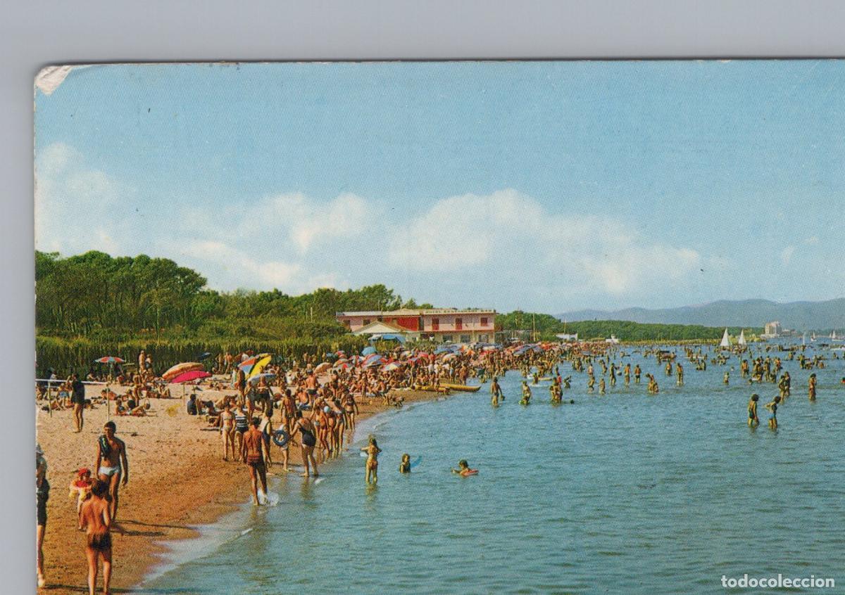 Cartoline: France Other Unclassified Hy&egrave;res la Capte Plage Anim&eacute;e Avec Baigneurs et *YAH786