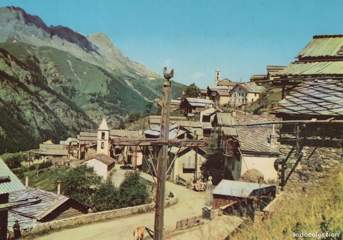 Cartoline: France Other Unclassified Saint Veran Village de Montagne Croix Unposted *YAH856