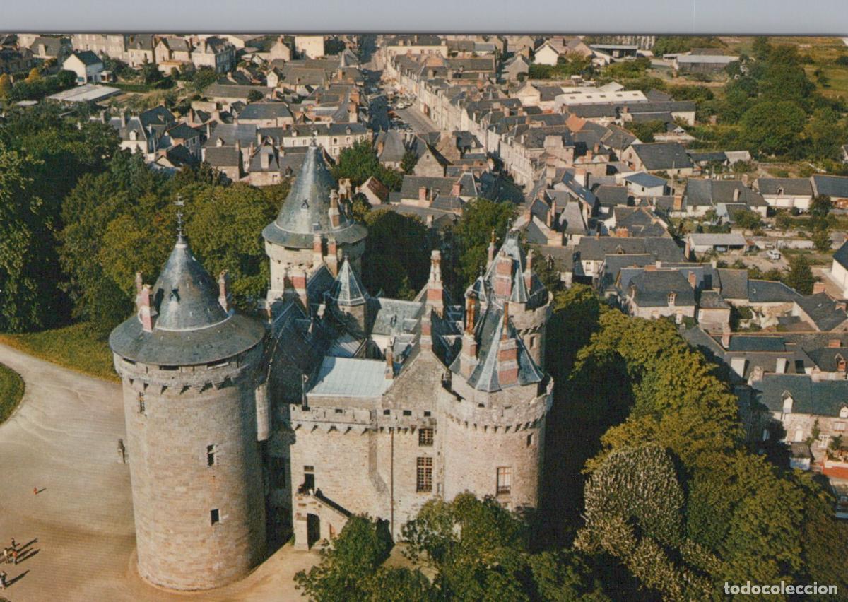 Cartoline: France Combourg Bretagne Ch&acirc;teau Architecture Vue A&eacute;rienne *YAH871