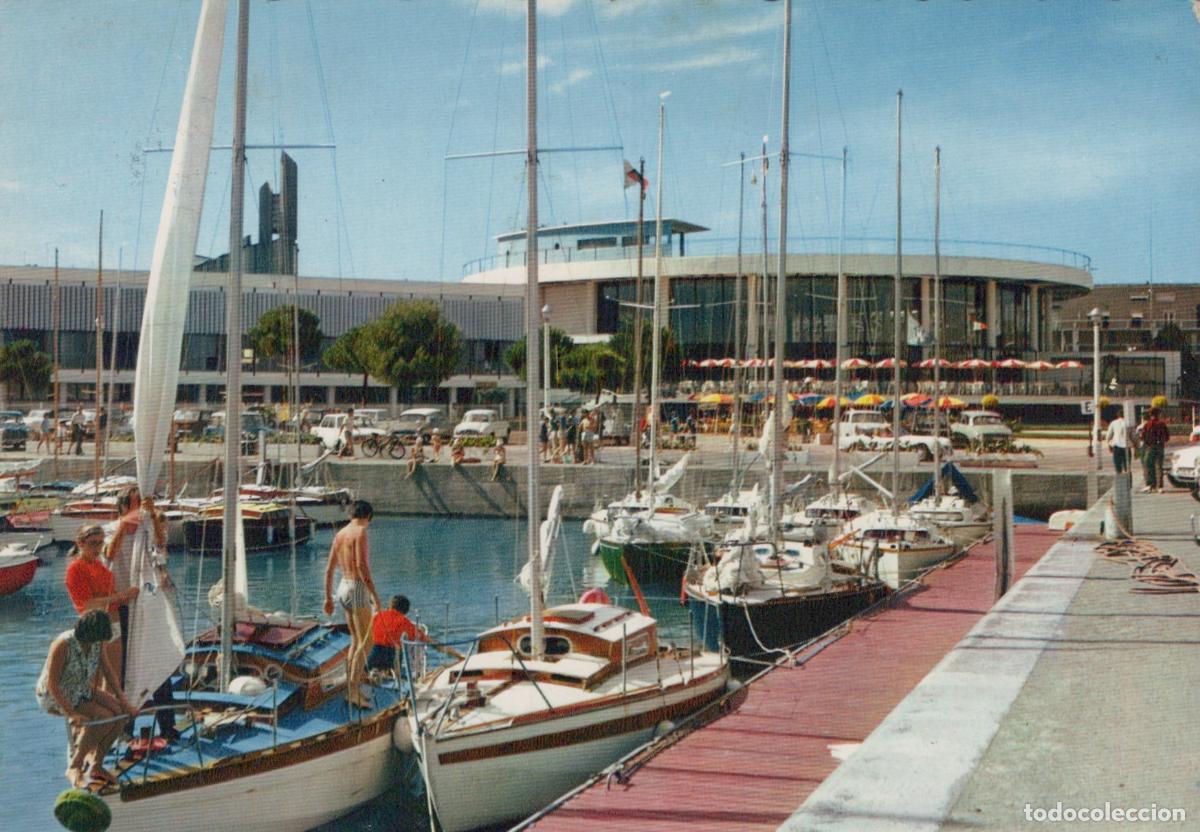 Postales: France Royan Port de Plaisance Architecture Moderne *YAH966