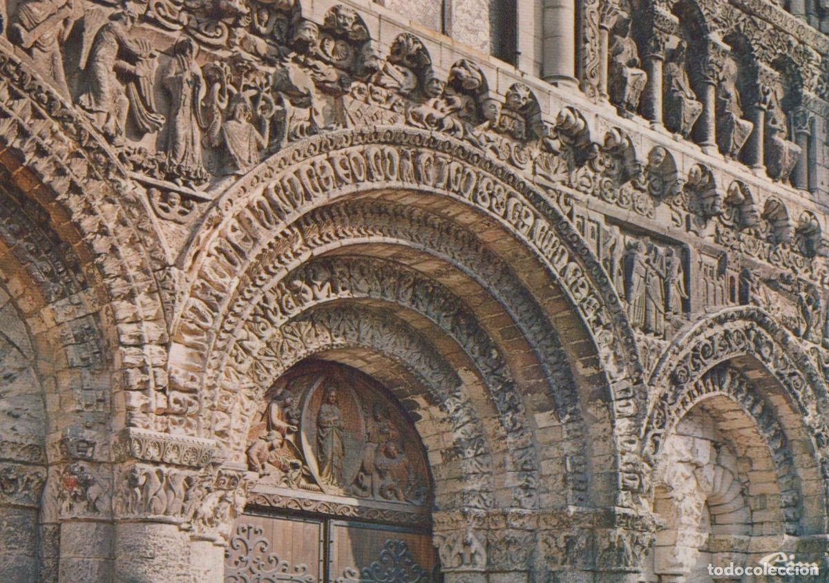 Cartes Postales: France Poitiers &Eacute;glise Notre Dame la Grande Portail Roman *YAK006