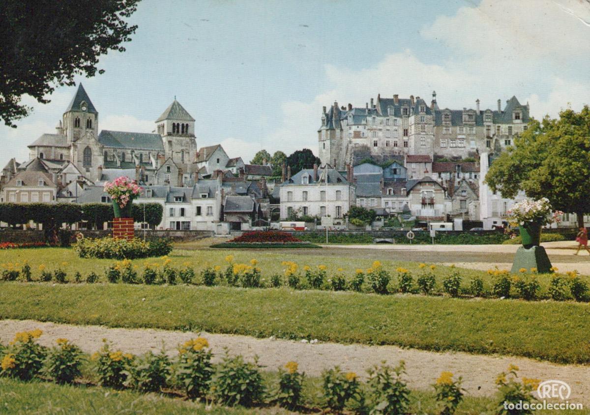 Cartoline: France Saint Aignan Square Church and Castle *YAK019