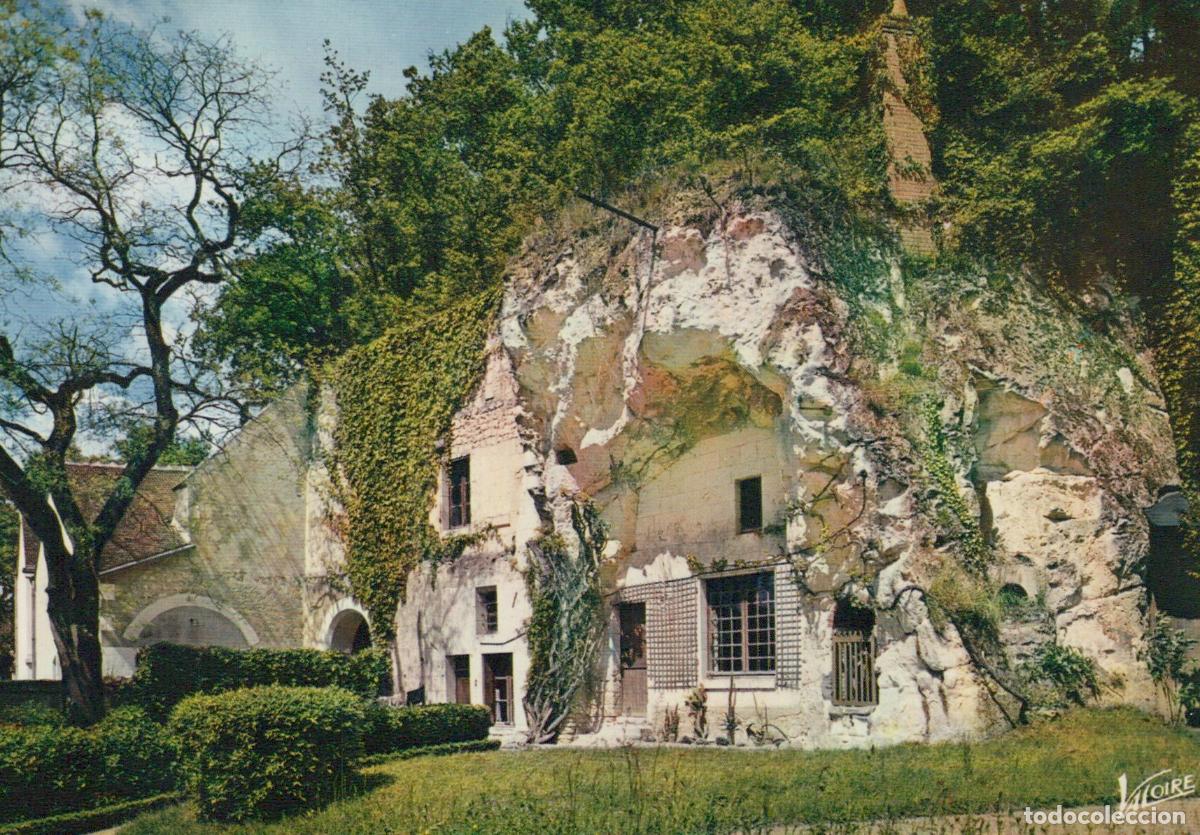 Postais: France Touraine Troglodyte House in Tuffeau Rock *YAK013