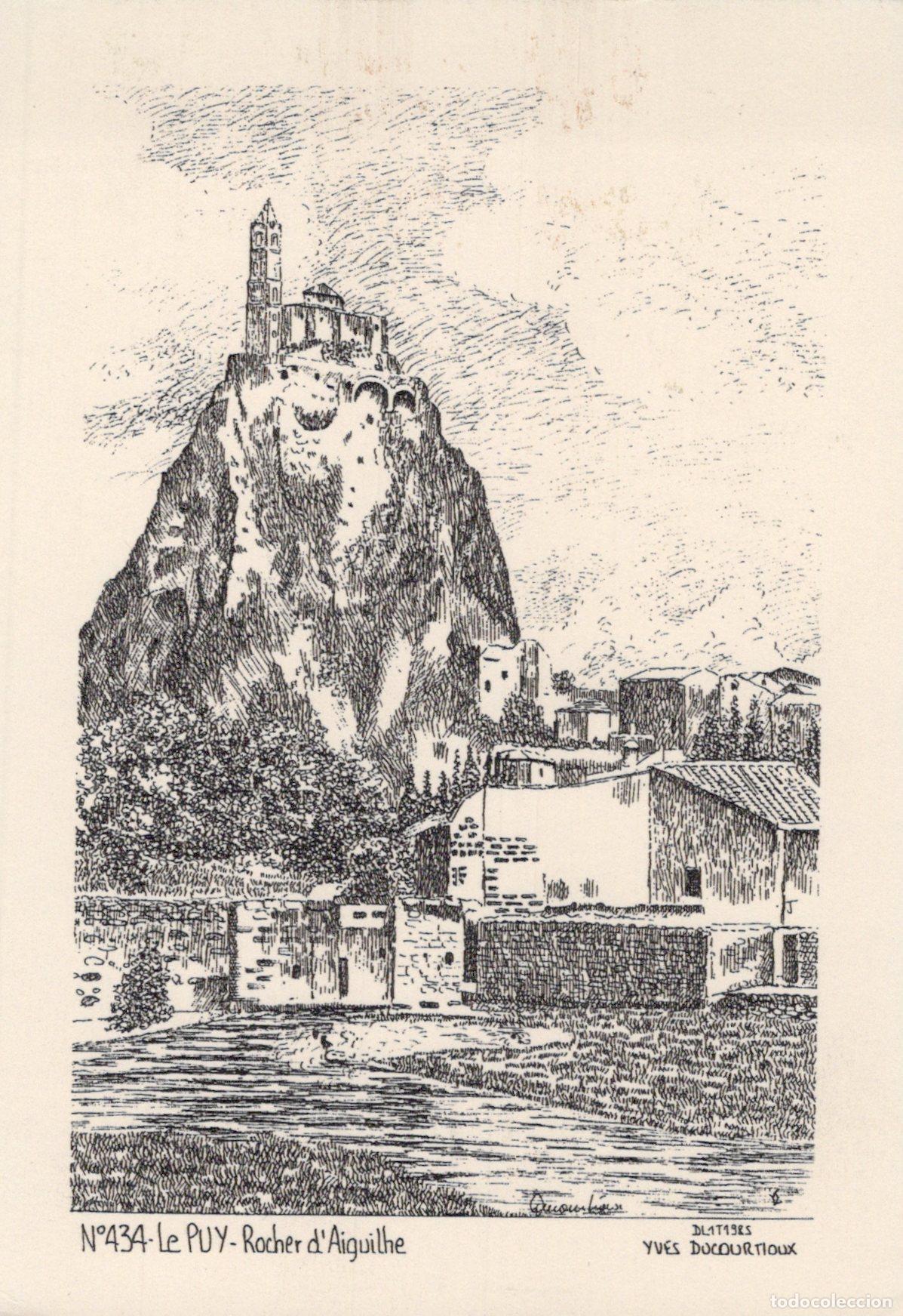 Postcards: France Le Puy en Velay Rocher Aiguilhe Architecture Unposted *YAK094