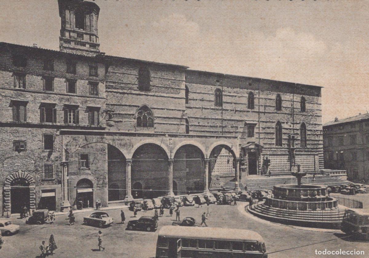 Postkarten: Italy Perugia Piazza IV Novembre Cathedral Architecture Posted *YAK164