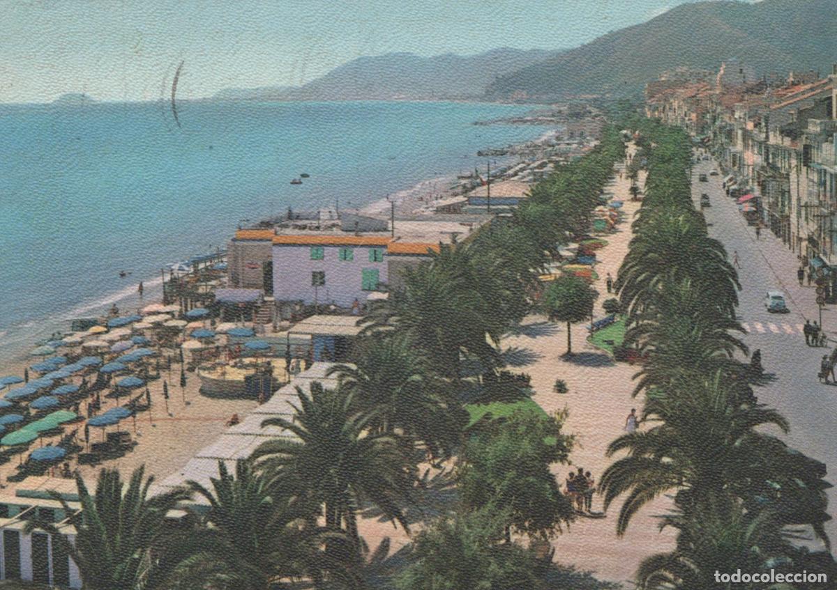 Cartes Postales: Italy Rome Coastal Town With Beach Palm Lined Promenade and Buildings *YAK337