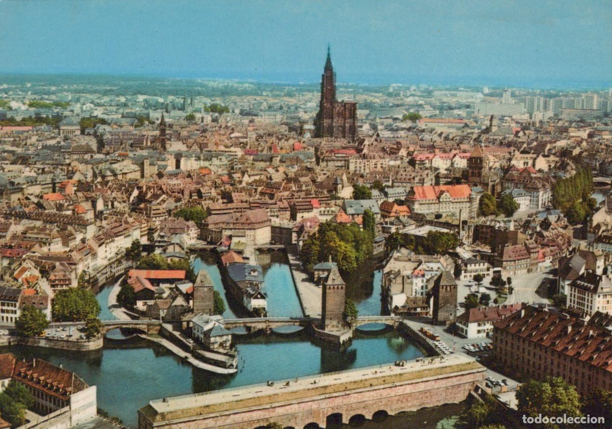 Postales: France Strasbourg Les Ponts Couverts la Cathedral Unposted *YAK401