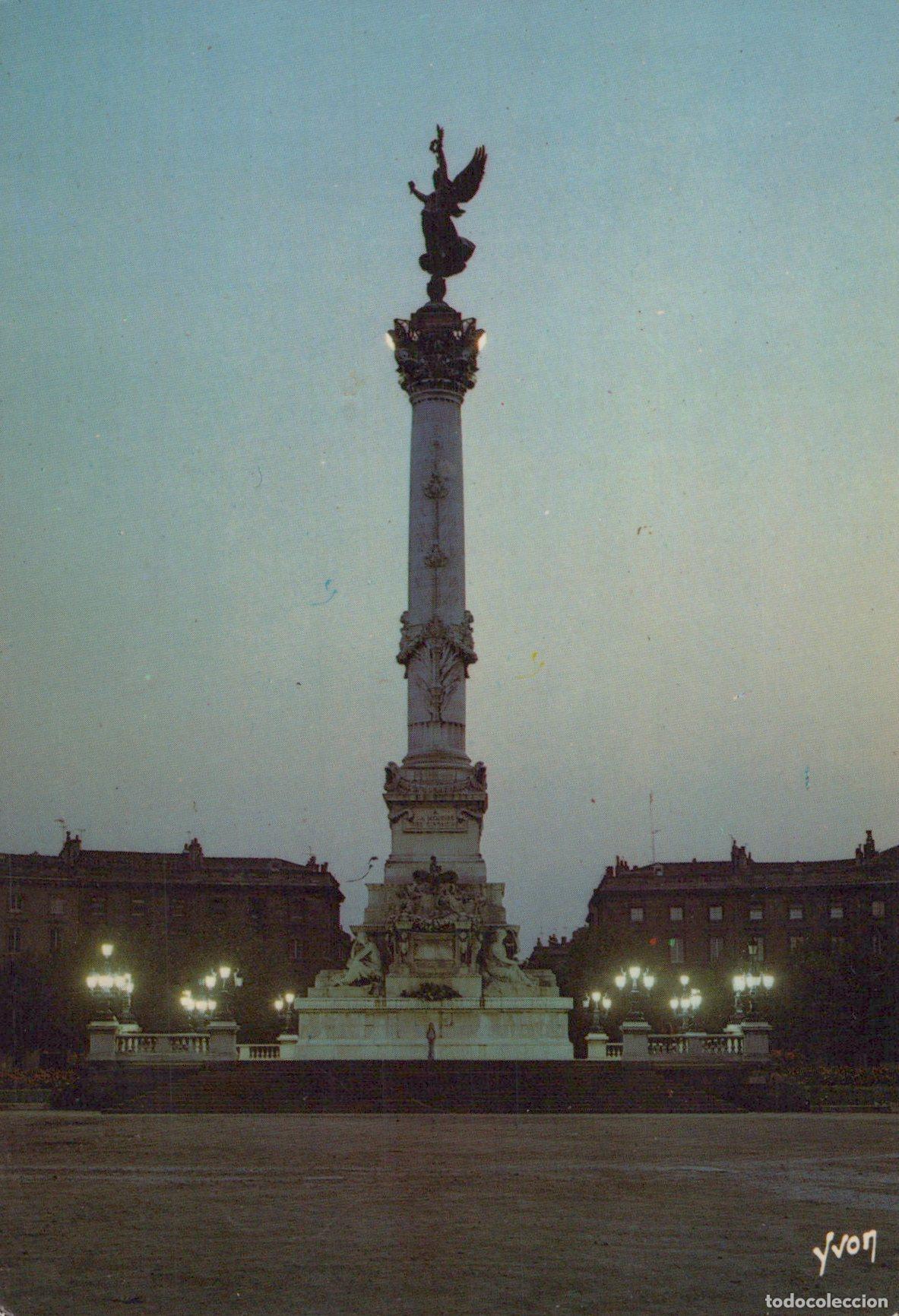 Cartes Postales: France Bordeaux Monument des Girondins Architecture Crepuscule Unposted *YAK521