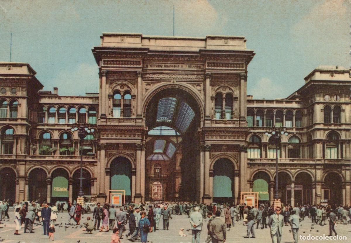 Postcards: Italy Milano Galleria Vittorio Emanuele II Architecture Unposted *YAK474