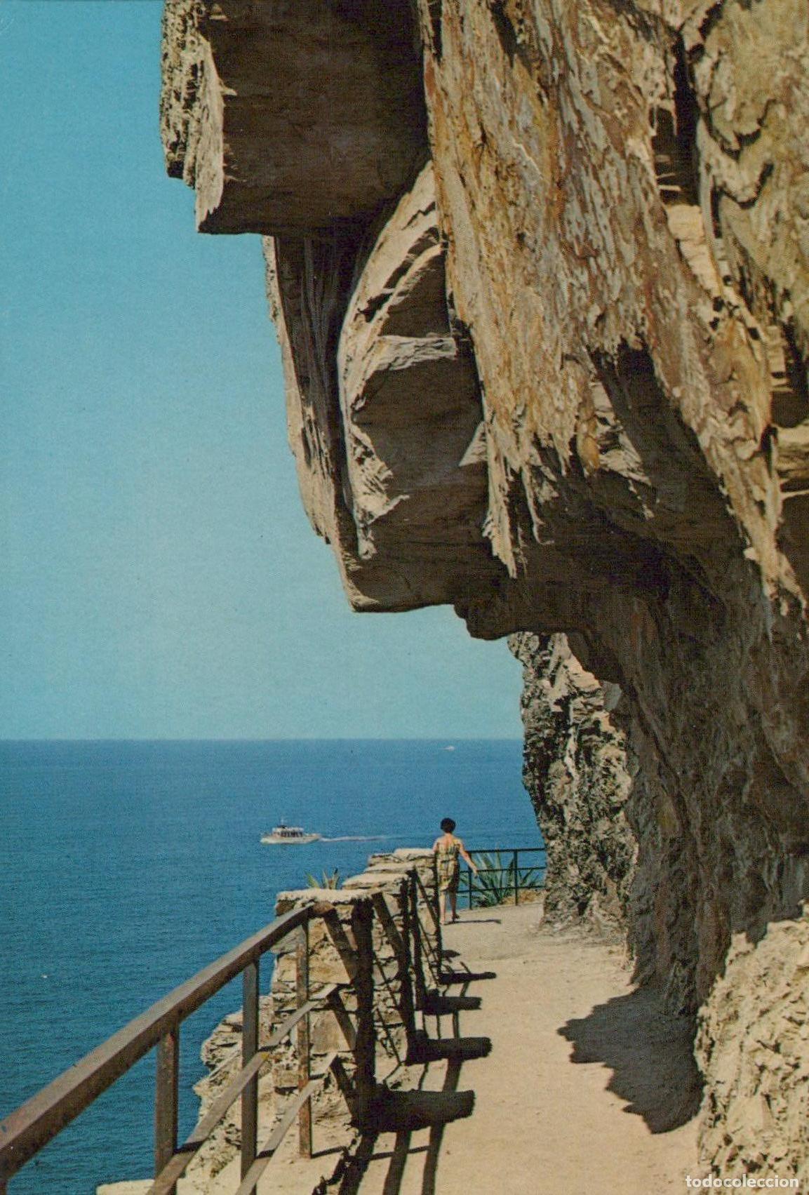 Postcards: Italy Riomaggiore Via Dell Amore Sentiero Costiero Landscape Unposted *YAK560