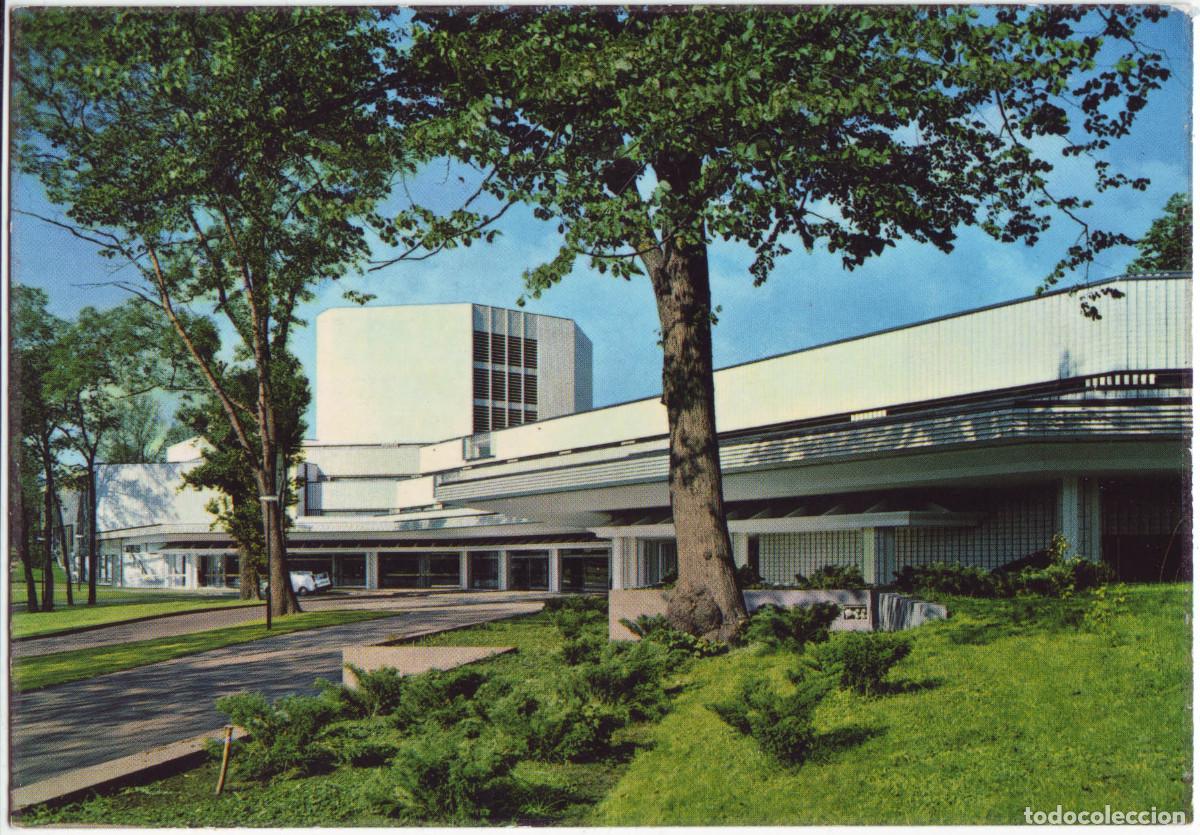Postales: HELSINKI. Kaupunginteatteri_Paperitaide; 1231-44 / Teatros Finlandia