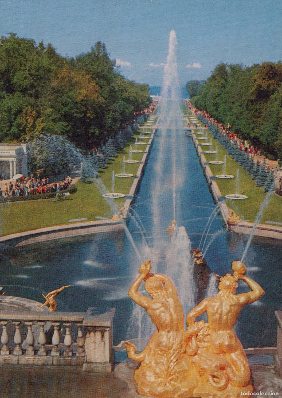 Postcards: Russia Petrodvorets Grand Cascade Fountain Peterhof Palace Ussr Unposted *YAM060