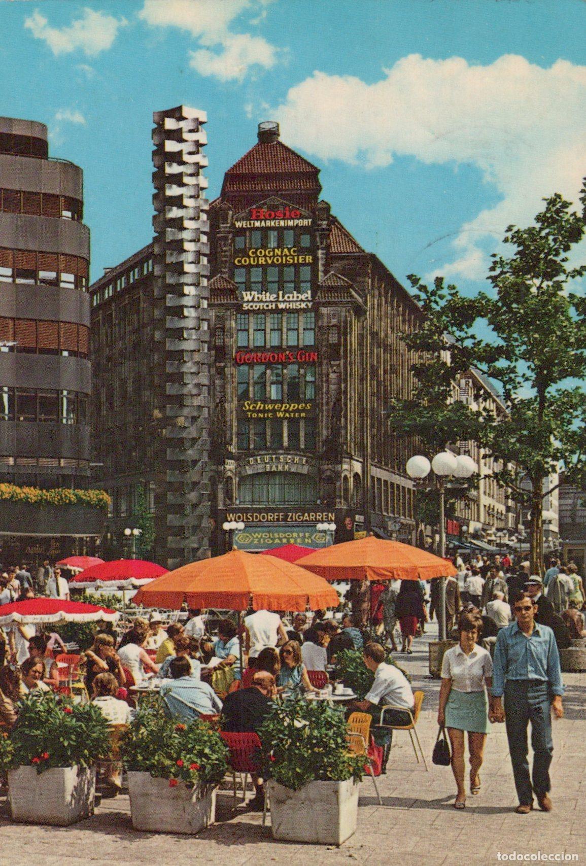 Postais: Germany Hamburg Monckebergbrunnen Street Scene With Outdoor Cafe and *YAM069