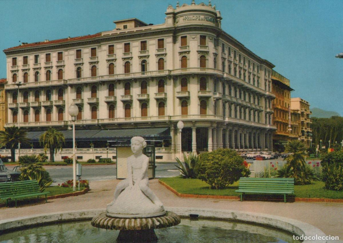 Postales: Italy Viareggio Piazza Puccini Principe DI Piemonte Hotel Unposted *YAM153