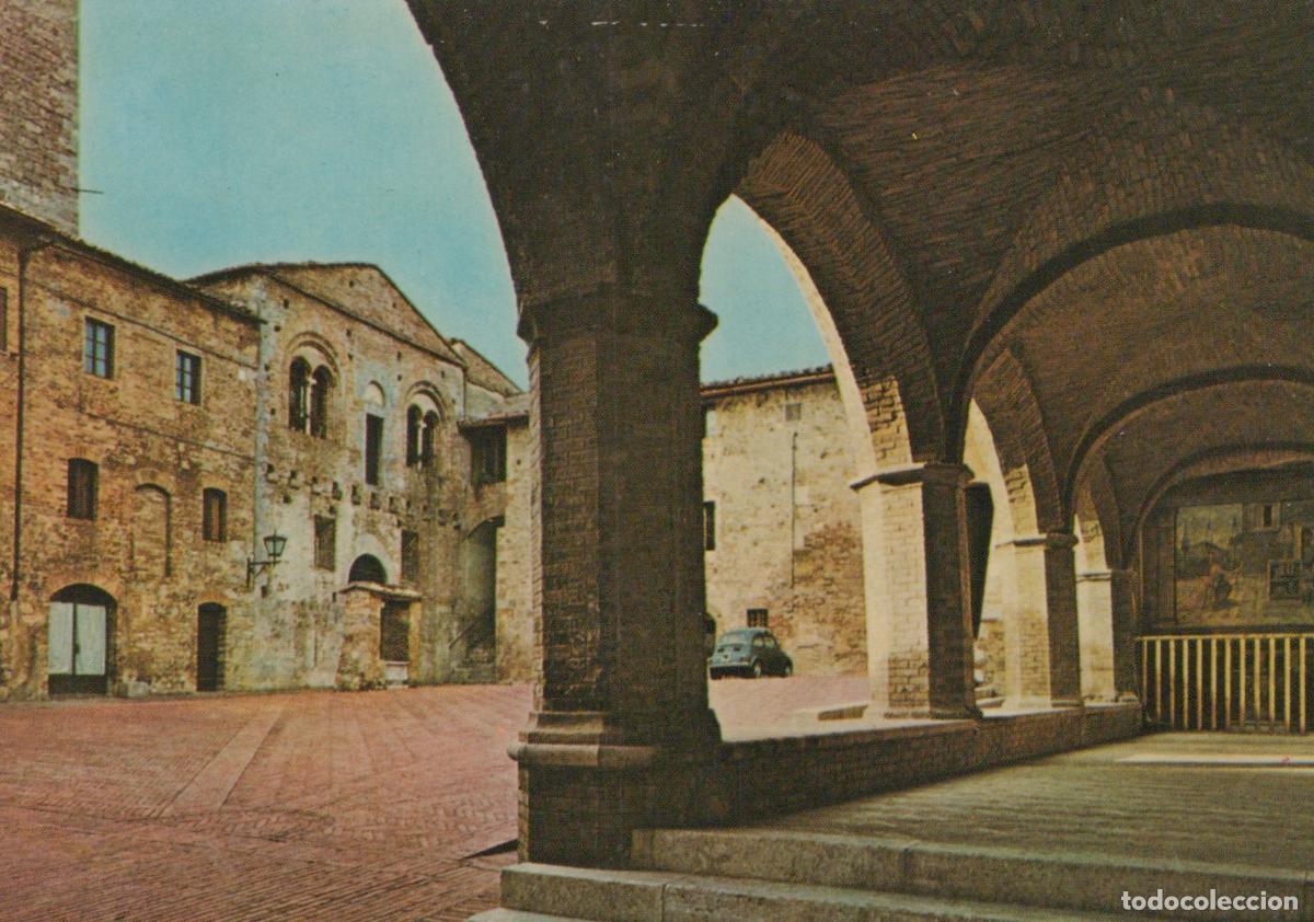 Cartoline: Italy San Gimignano Piazza Pecori Oratory St John Annunciation Unposted *YAM188