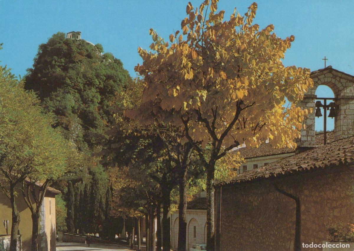 Cartes Postales: Italy Roccaporena DI Cascia The St Rita S Rock Autumn Trees Unposted *YAM151