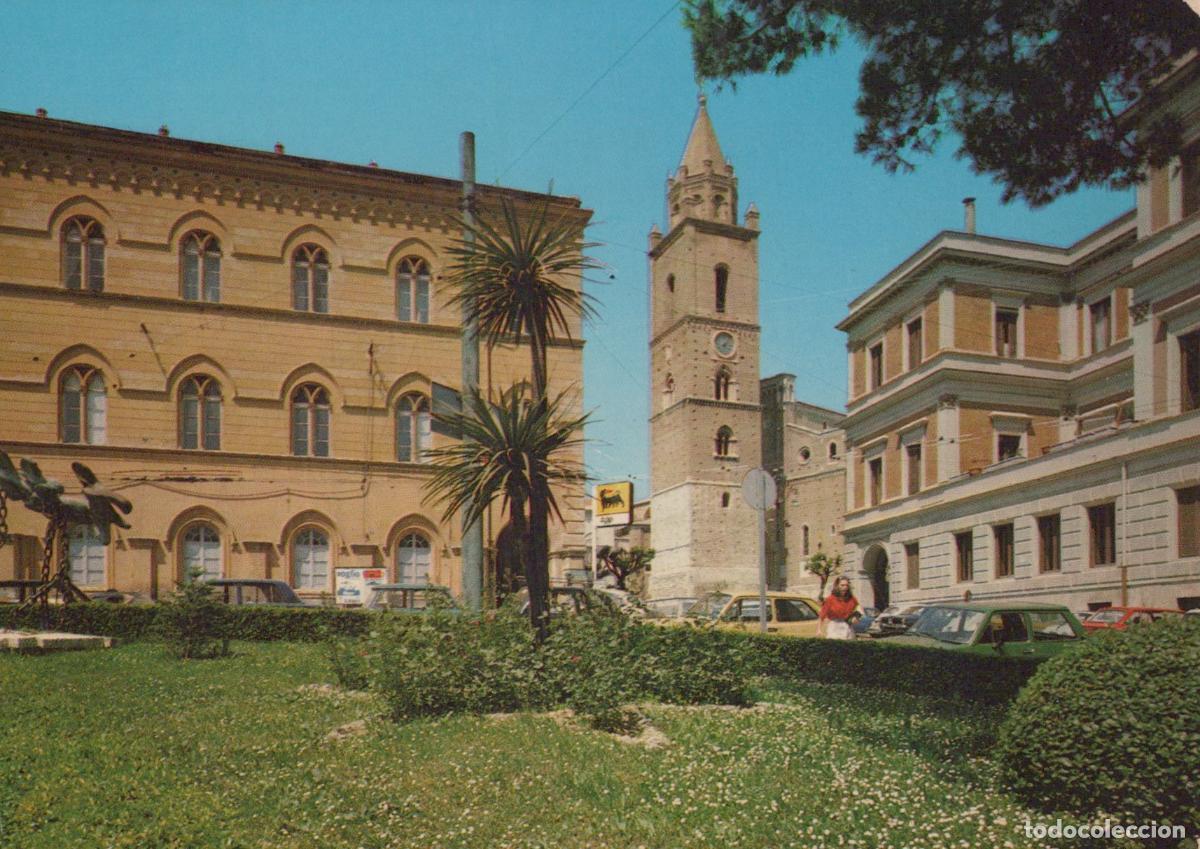 Postales: Italy Chieti Palazzo DI Giustizia and Campanile S Giustino Bell Unposted *YAM196