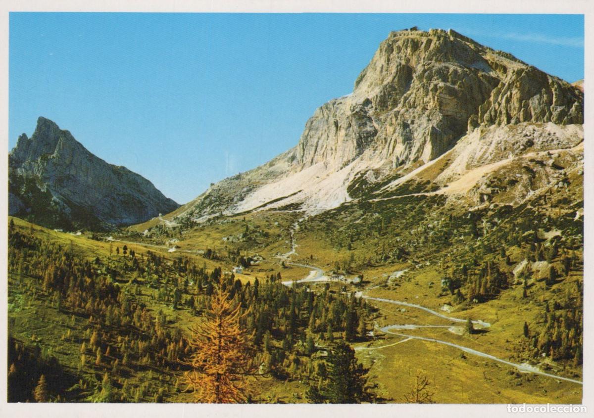 Postales: Italy Cortina D Ampezzo Dolomites Passo Falzarego Sasso DI Unposted *YAM274