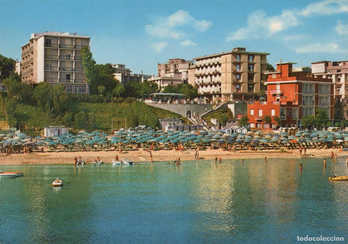 Postales: Italy Gabicce Mare Gabicce Beach and Hotels Coastal Resort Town Unposted *YAM201