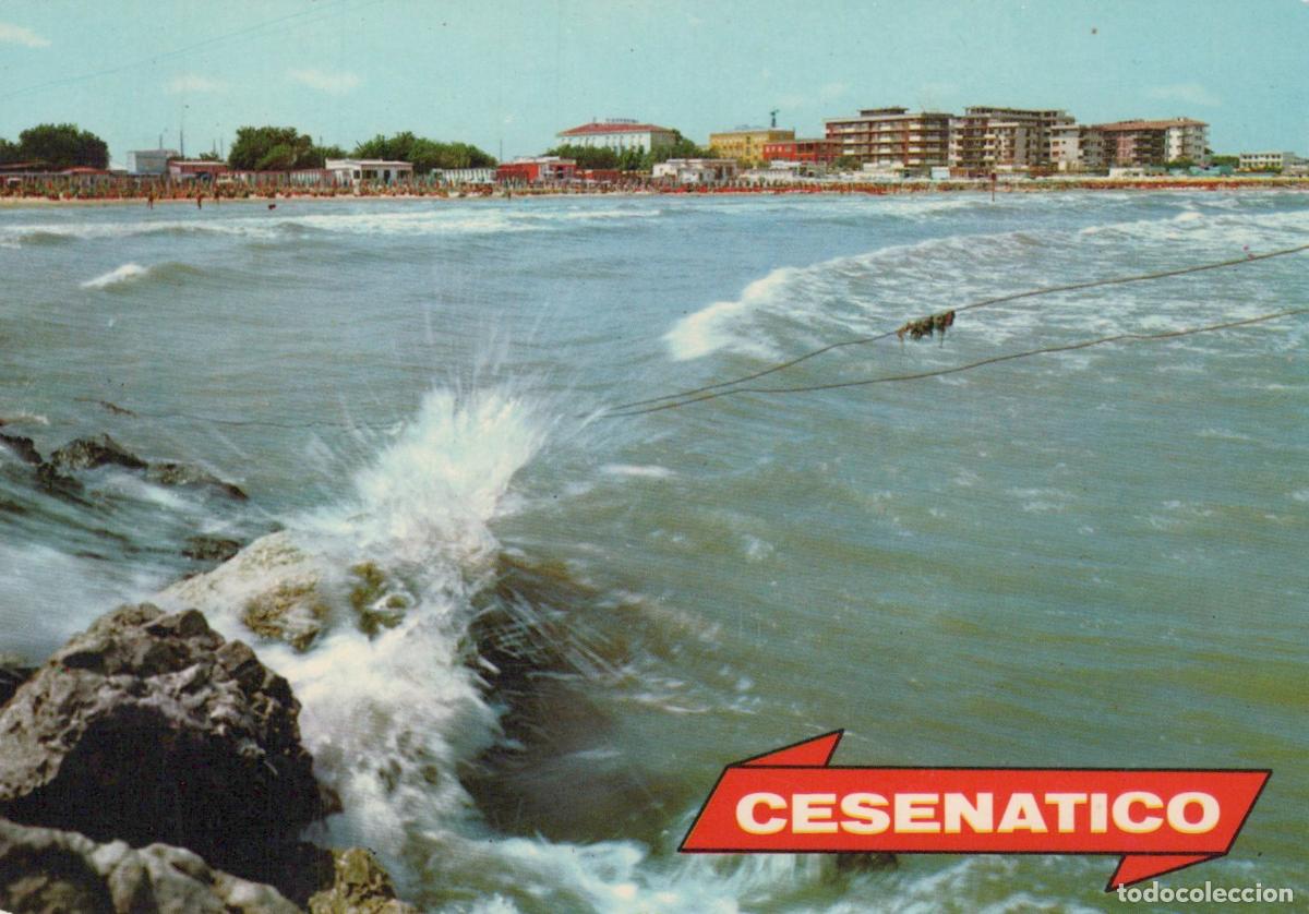 Postales: Italy Cesenatico Adriatic Riviera Cliff Beach Waves Seascape Town View *YAM211