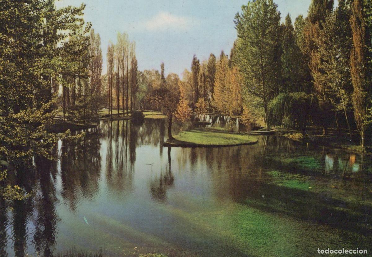 Postales: Italy Fonti del Clitunno Scenic River Landscape With Trees Unposted *YAM294