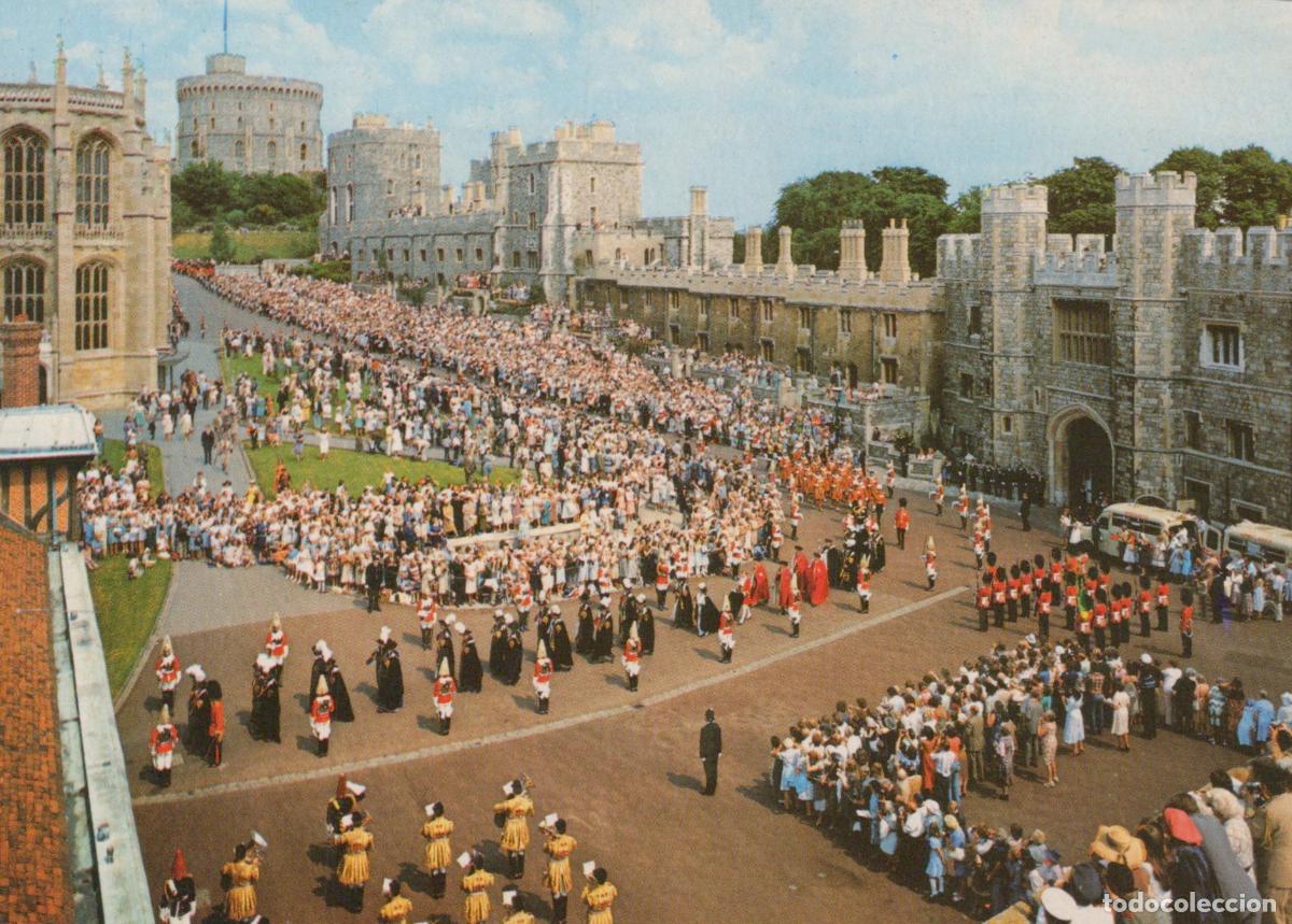 Postales: United Kingdom Windsor Castle Royal Family and Royal Families Unposted *YAM406