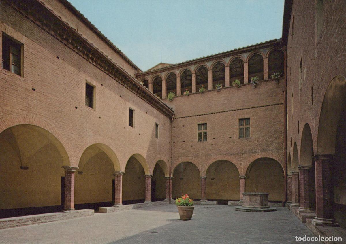Postcards: Italy Siena Abbazia DI Monte Oliveto Maggiore Main Cloister Unposted *YAM431