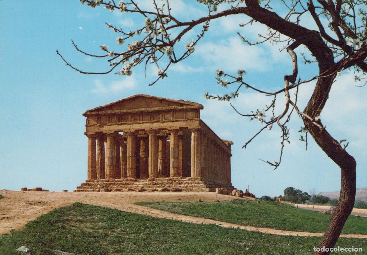 Postales: Italy Agrigento Sicily Temple of Concordia Ancient Greek Temple Unposted *YAM480