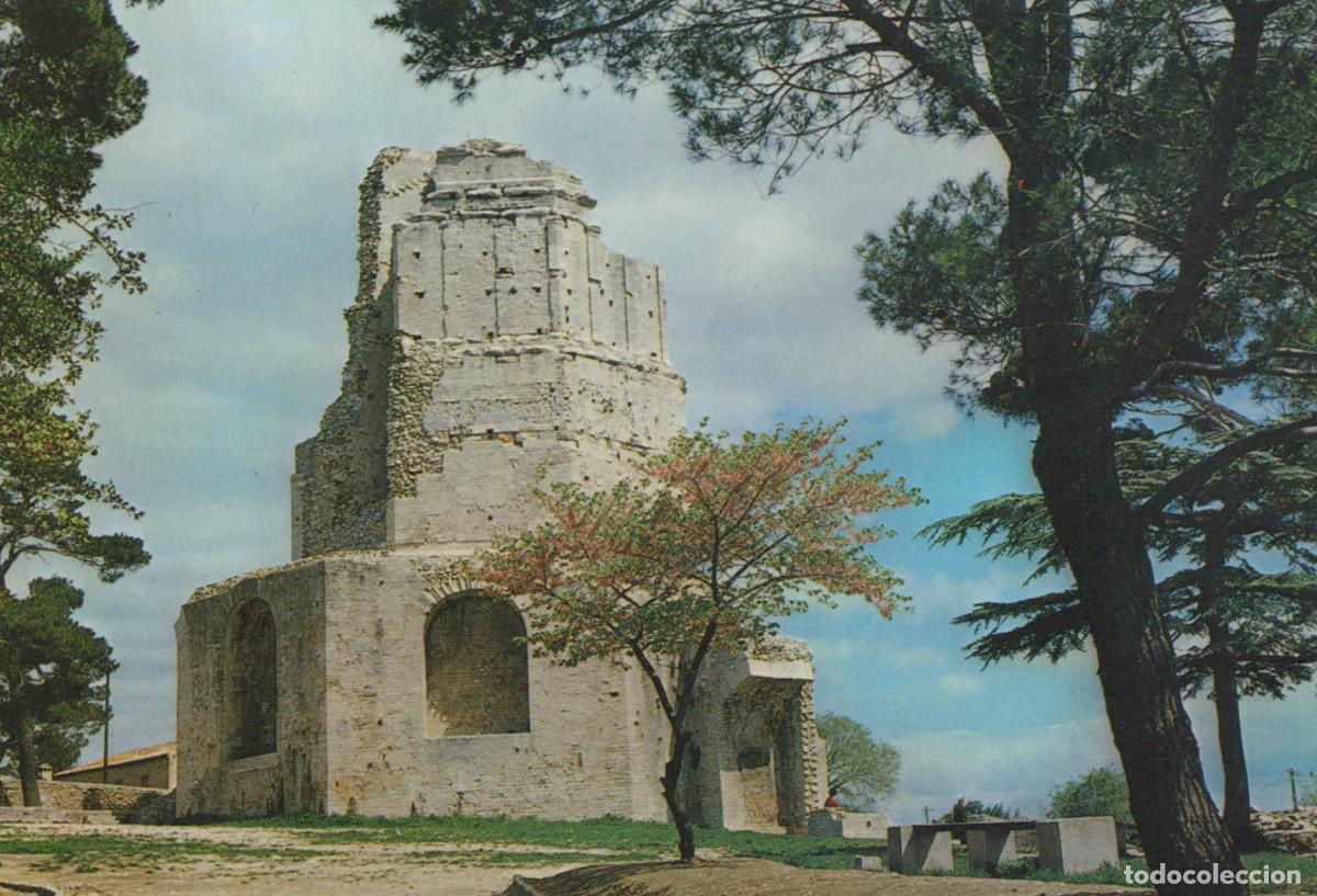 Postcards: France Nimes Jardin de la Fontaine la Tour Magne Ancient Roman Unposted *YAM500