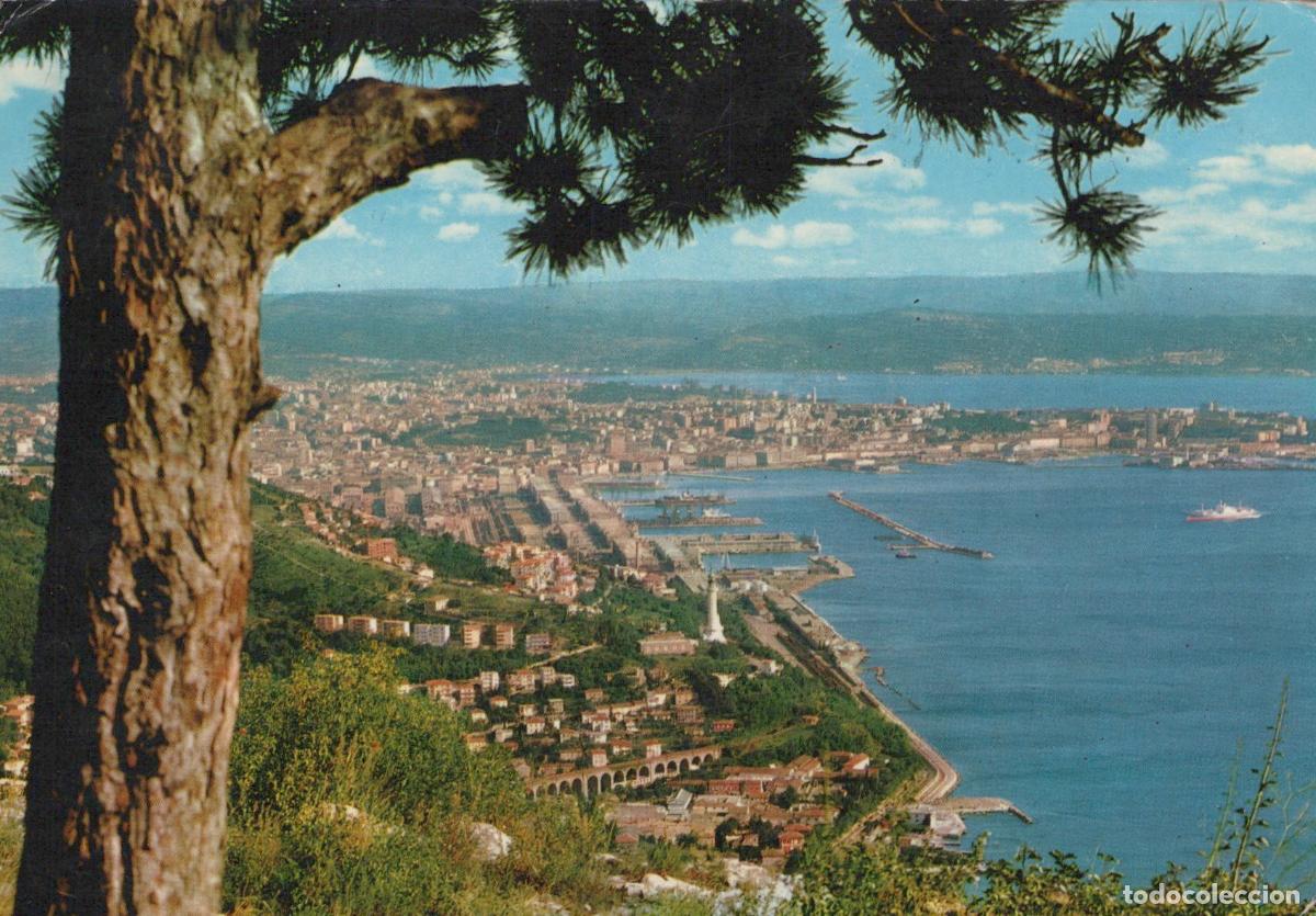 Postales: Italy Trieste Panoramic View of City and Seaport From Hillside *YAM587