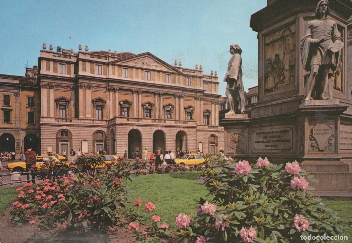 Postales: Italy Milan Piazza della Scala Square With Leonardo Da Vinci Unposted *YAM597