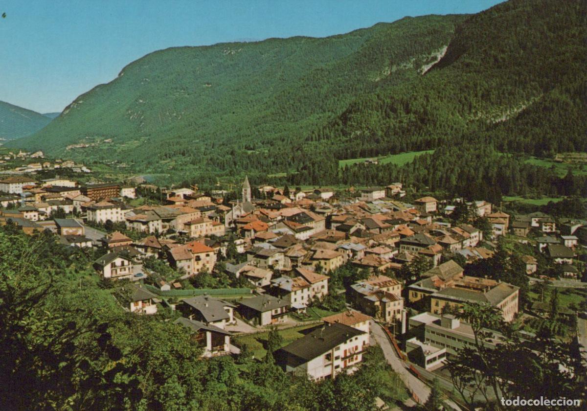 Postkarten: Italy Male Val DI Sole Panoramic View of Mountain Town Unposted *YAM398