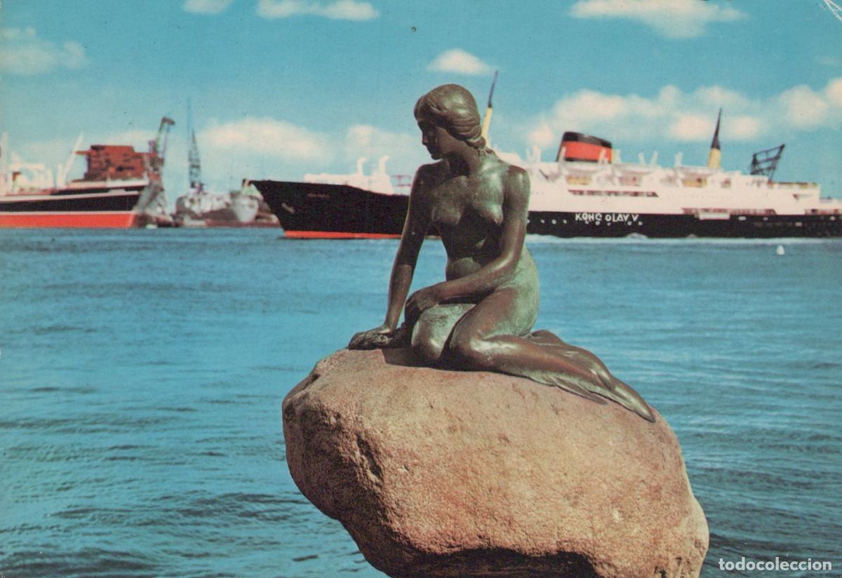Cartoline: Denmark Copenhagen The Little Mermaid Statue Kong Olav V Ship in Harbor *YAM781