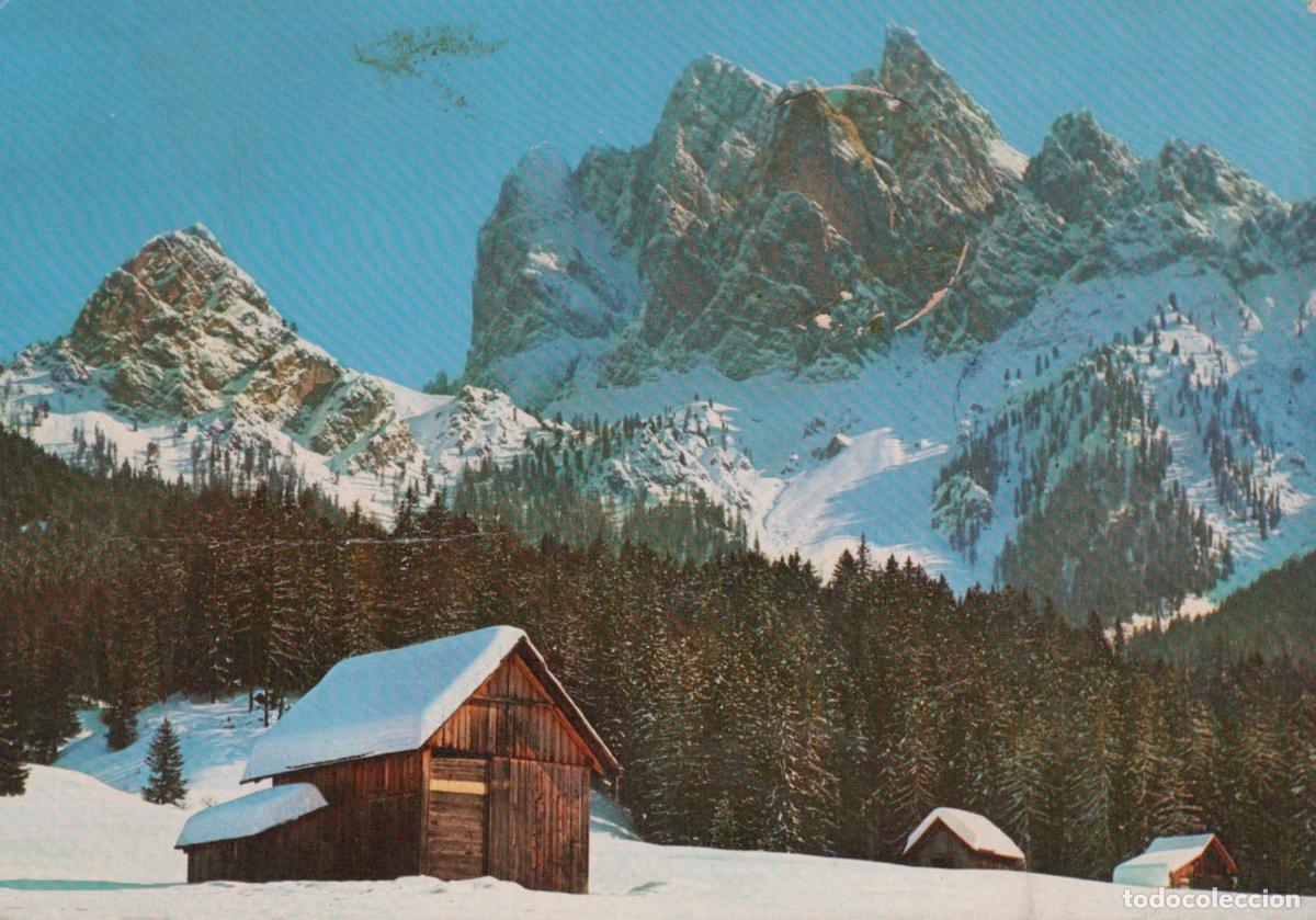 Cartoline: Italy Braies Snow Covered Wooden Huts in A Valley With Pine Unposted *YAM543