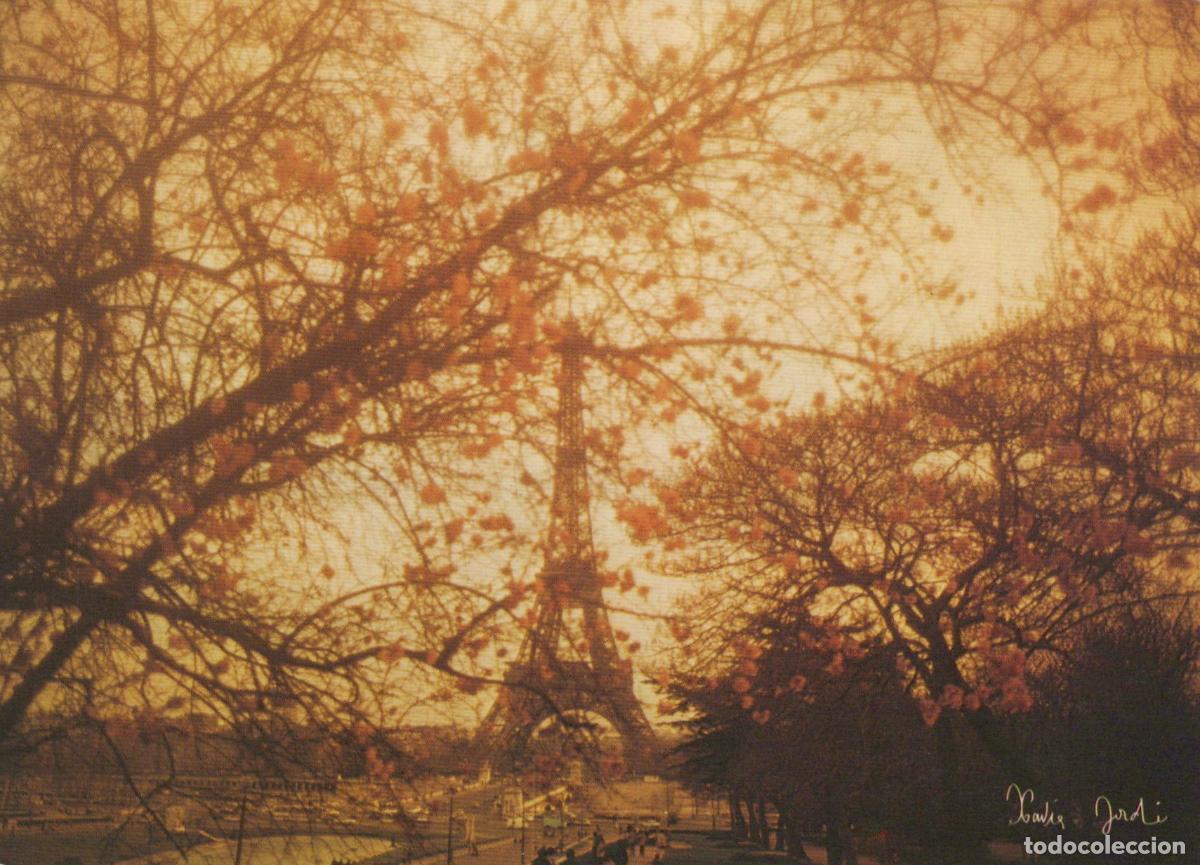 Cartoline: France Paris Eiffel Tower Through Autumn Trees Sepia Tone City Unposted *YAM810