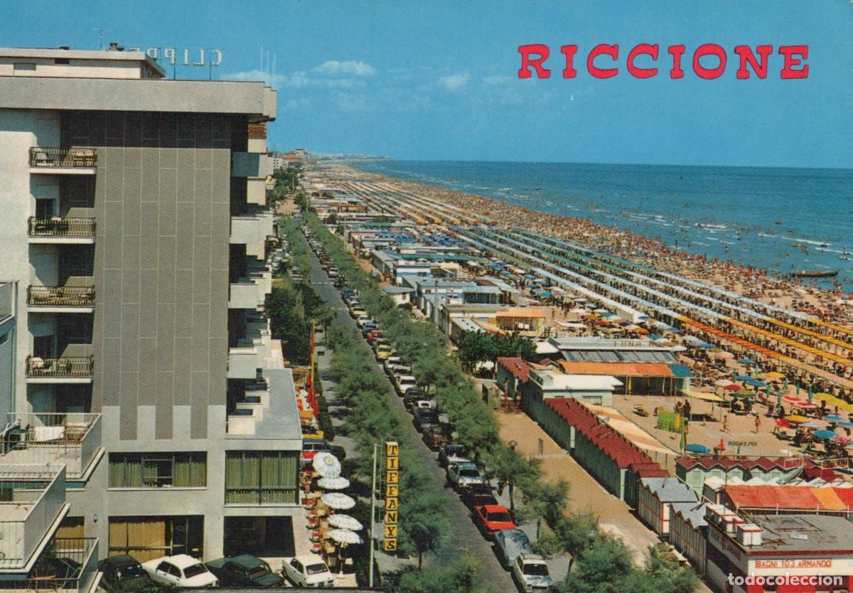 Cartoline: Italy Riccione Long Seapromenade and Beach With Umbrellas and Hotels *YAM558