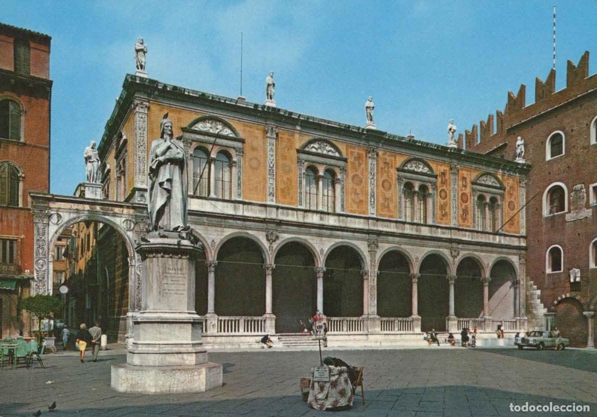 Cartoline: Italy Verona Piazza Dei Signori Palazzo della Ragione Dante Unposted *YAM871