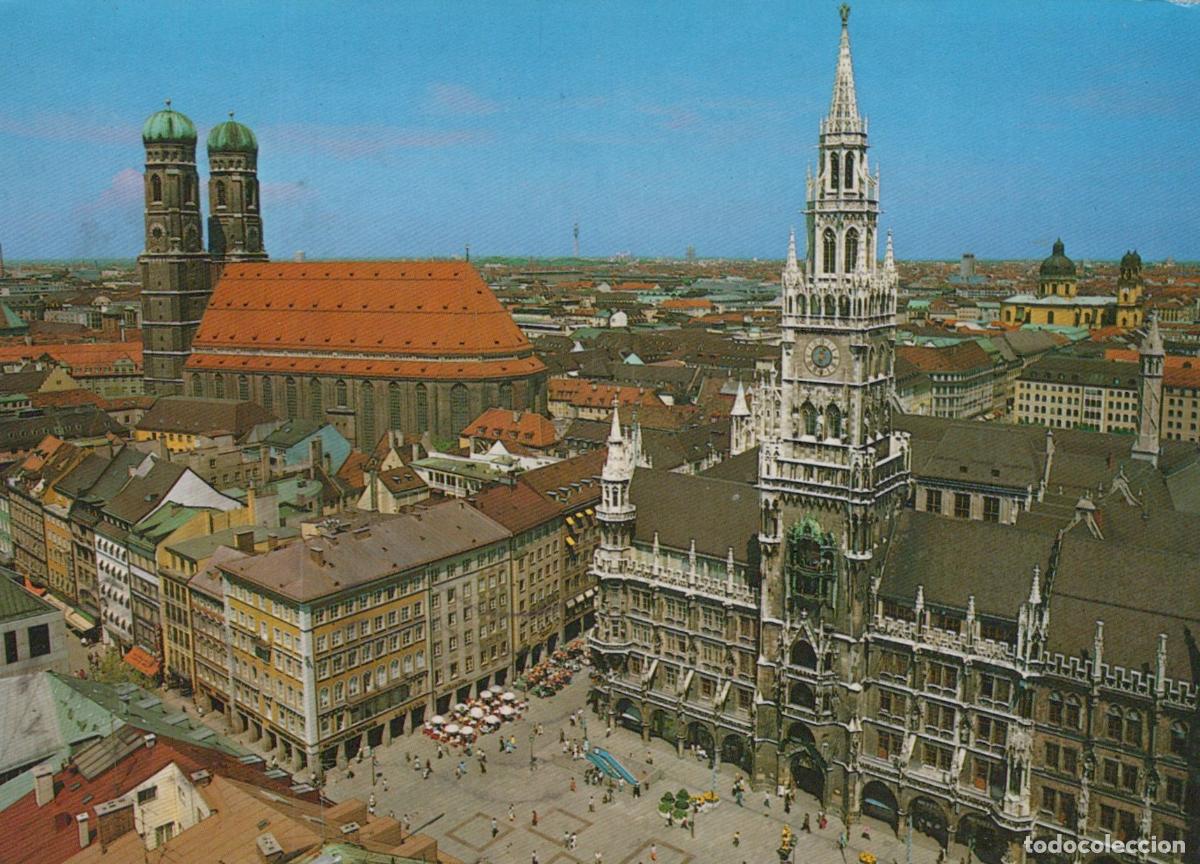 Postais: Germany Munich Aerial View of Marienplatz New Town Hall and Frauenkirche *YAM902