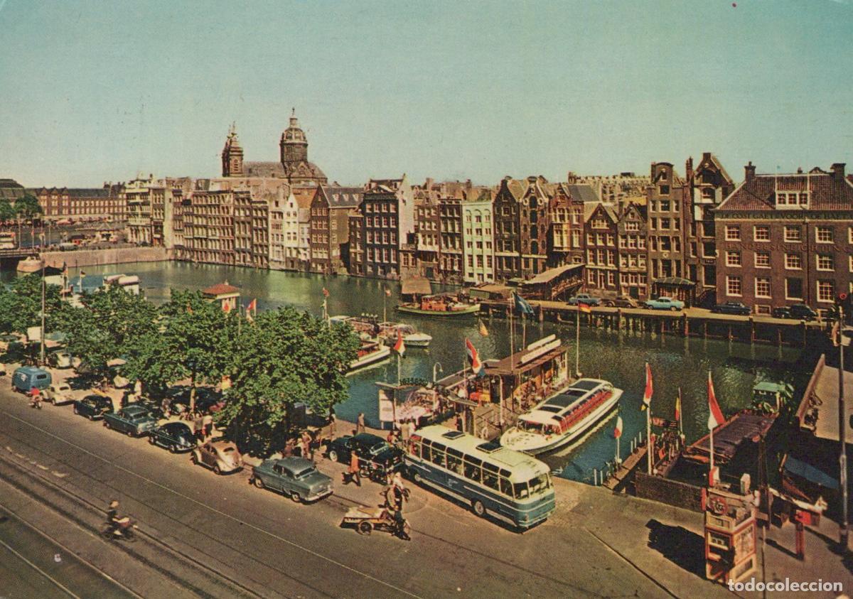Postales: Netherlands Amsterdam Damrak Canal With Boats Buses and Historic *YAM985