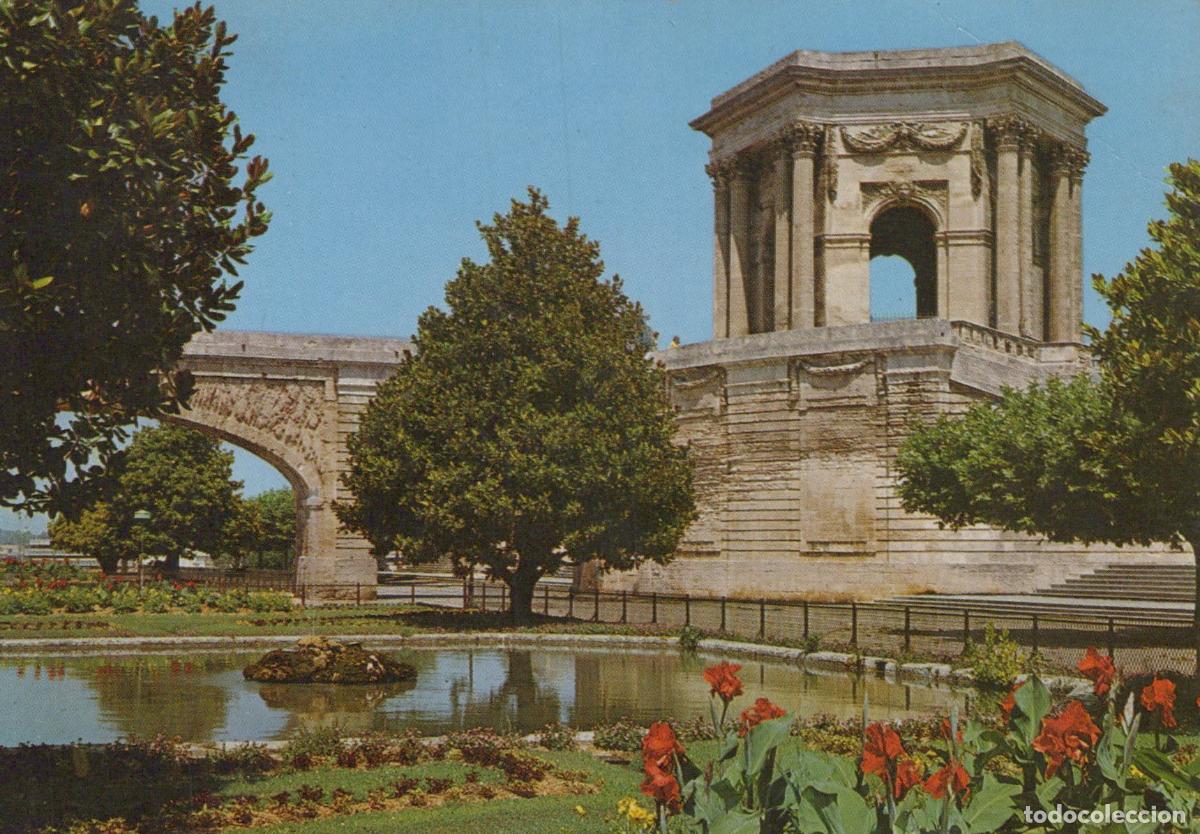 Postais: France Montpellier Promenade du Peyrou Chateau D Eau Gardens Pond *YAM709
