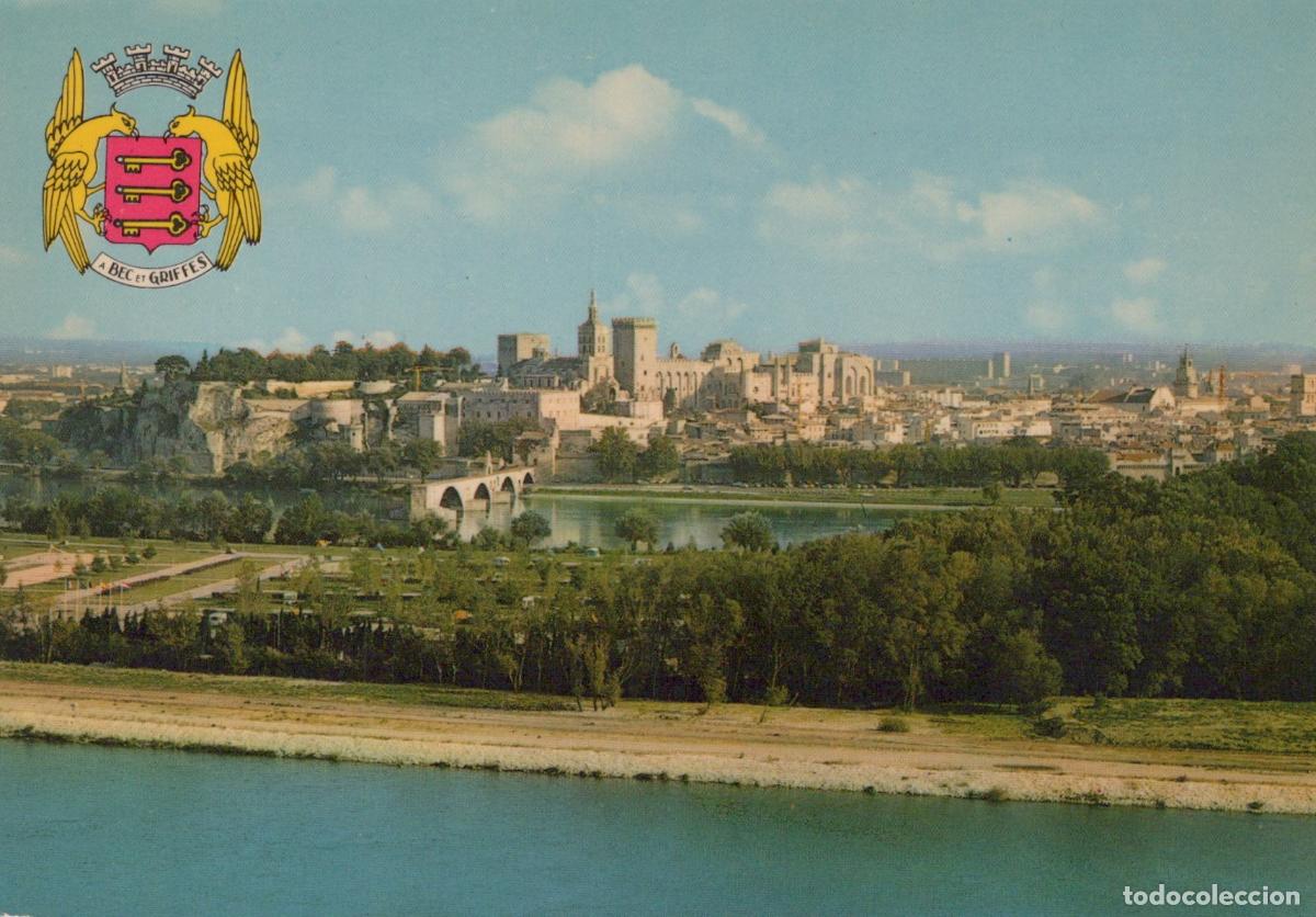 Postais: France Avignon Panoramic View of Cityscape and Rhone River Unposted *YAM754
